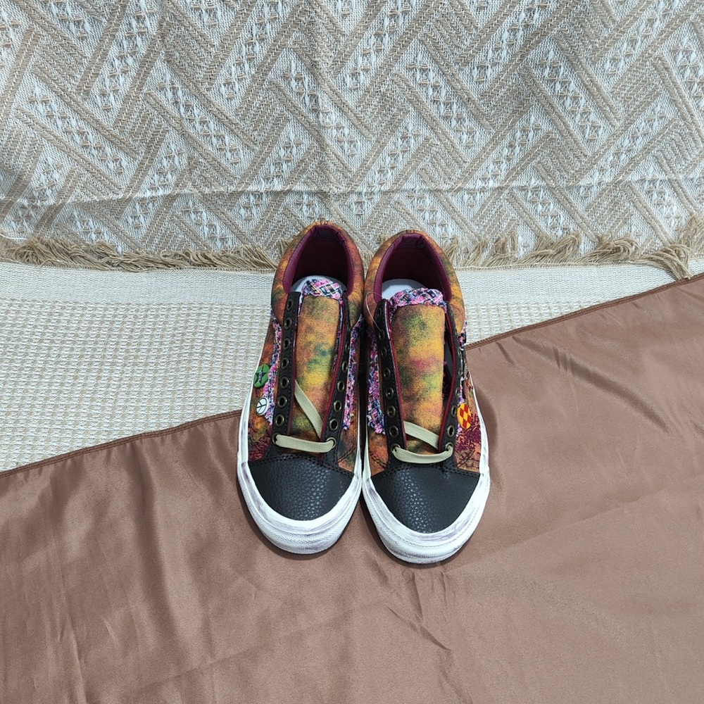 Vans Multicolor Tie-Dye Low Top Sneakers with Black Accents - Picture 2 of 10